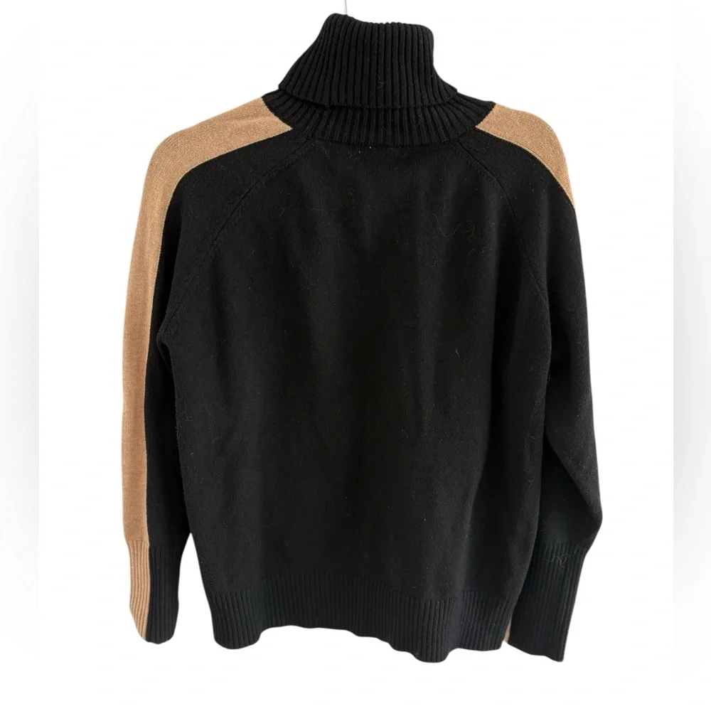 Nordstrom rack black turtleneck sweater with tan star and trim - Picture 6 of 7